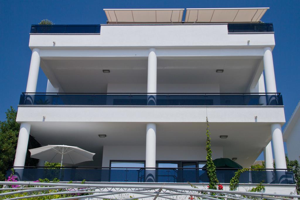 Villa Gg Podstrana Exterior photo