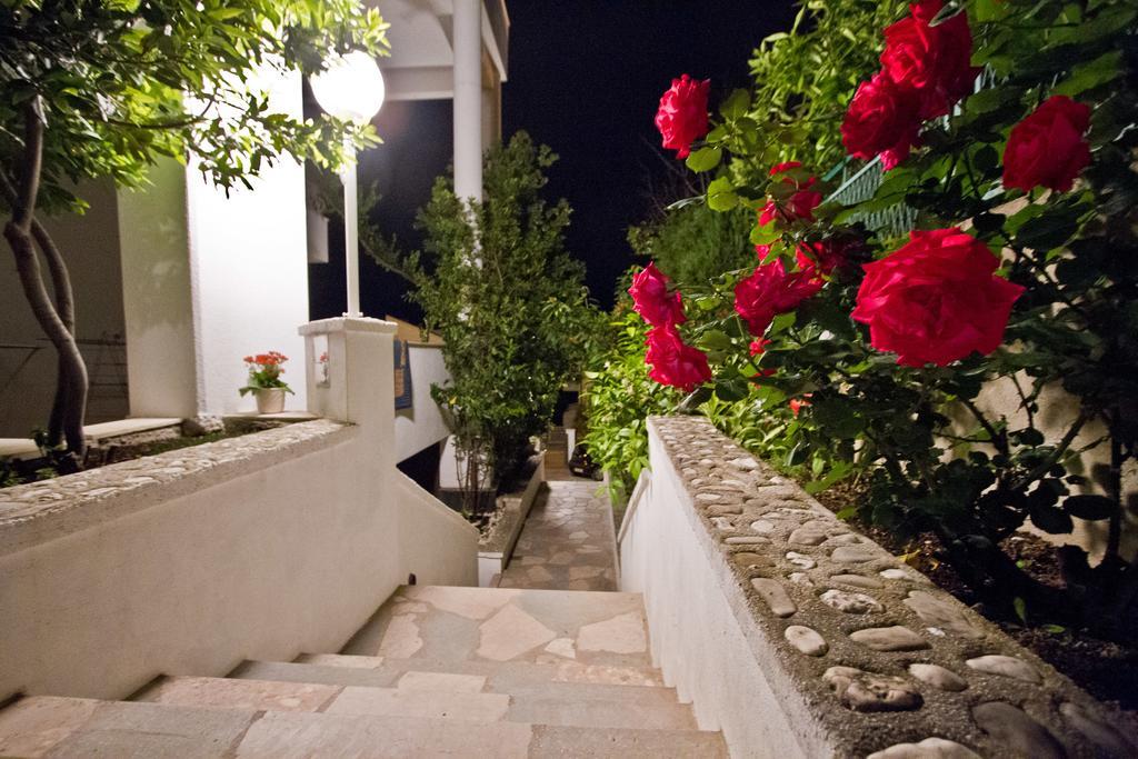 Villa Gg Podstrana Exterior photo